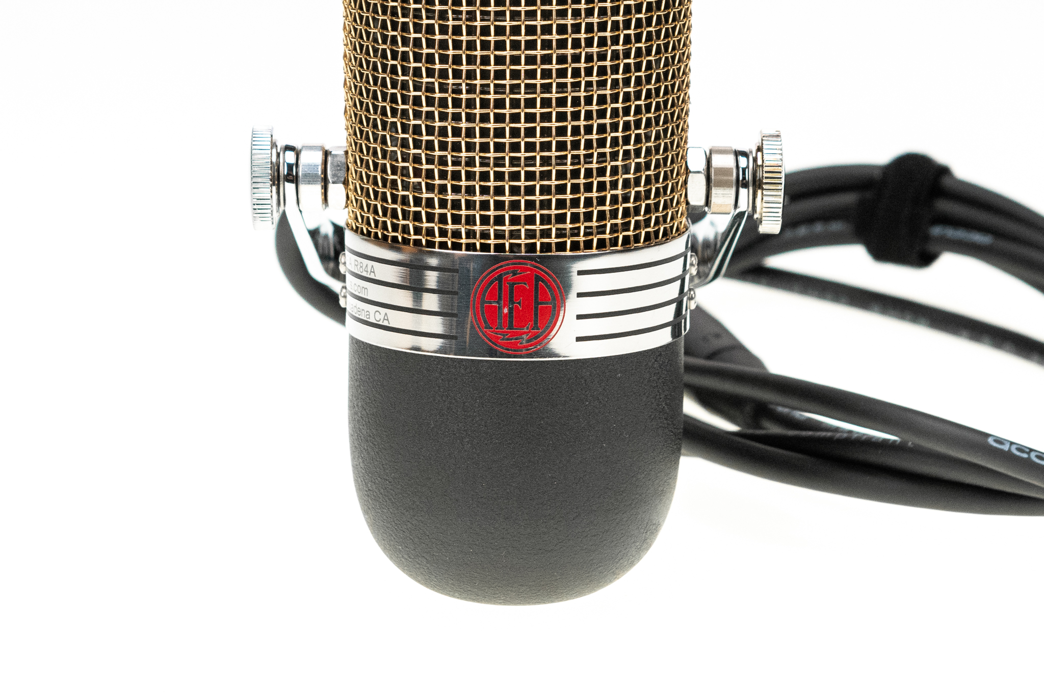 AEA R84A Active Ribbon Microphone