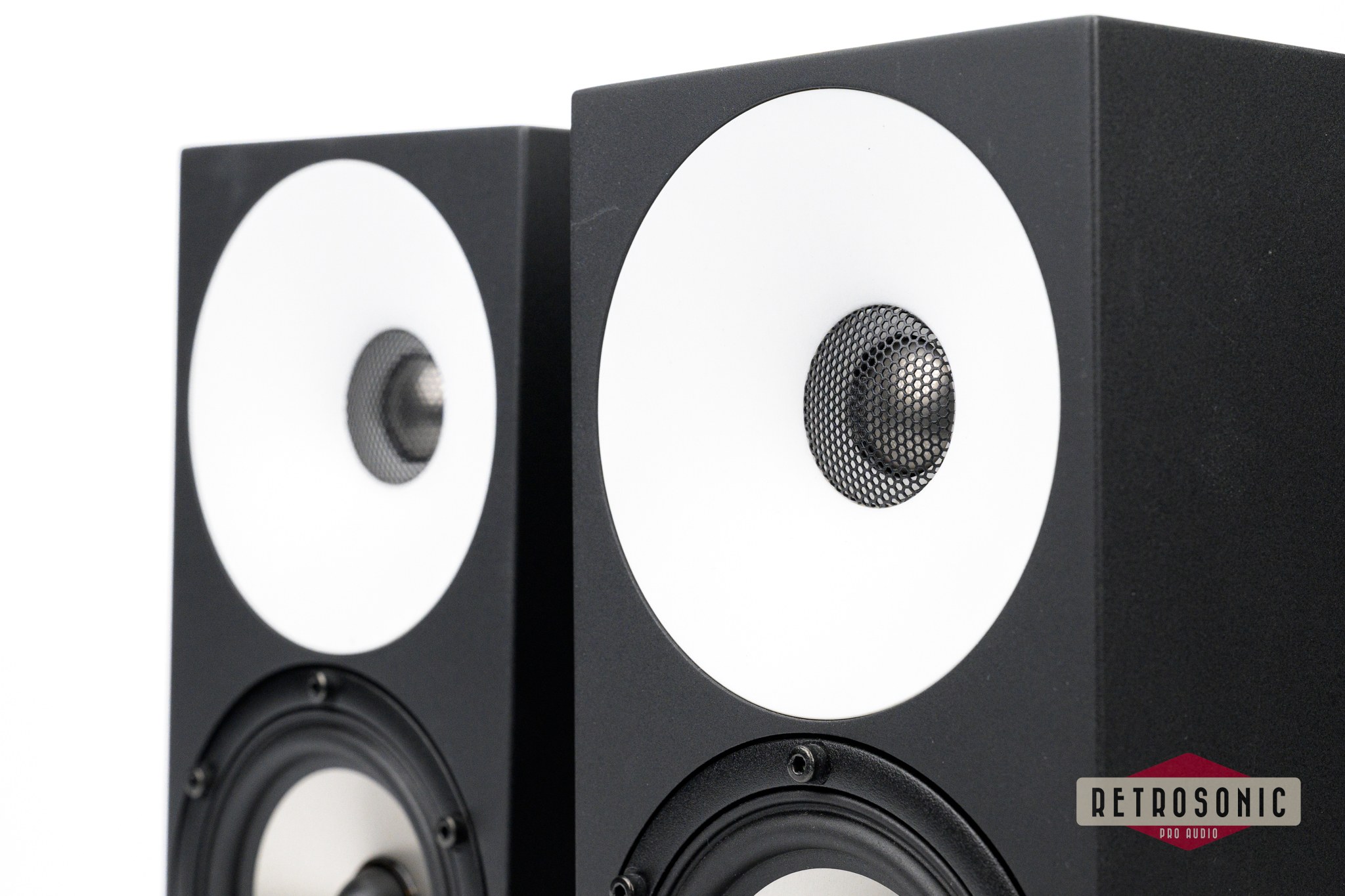 Amphion MobileOne12 Speaker Pair / Amplifier Pair Bundle