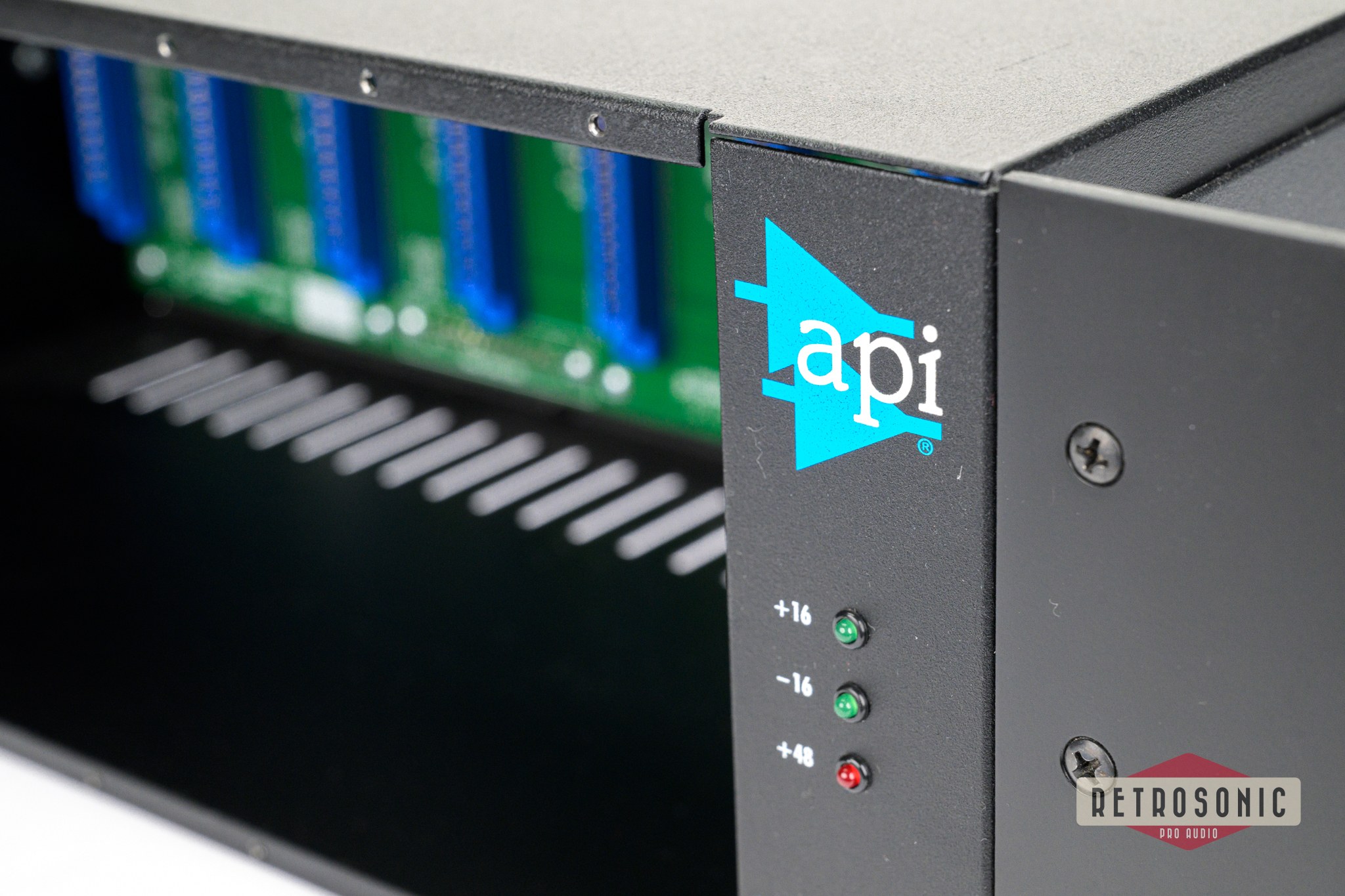 API 500-8P 500-series 8 slot rack