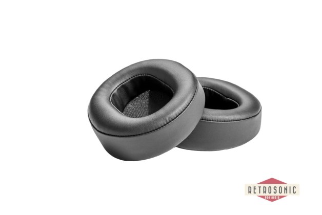 Audeze LCD Black leather earpads (open cell foam)