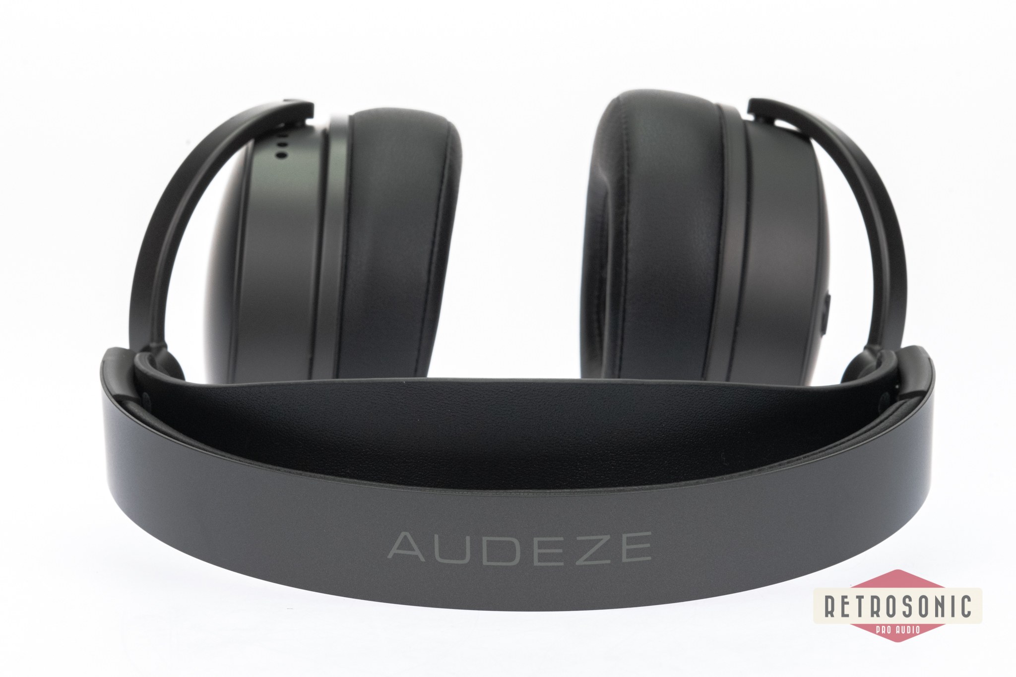 Audeze Maxwell - RADIO COLON