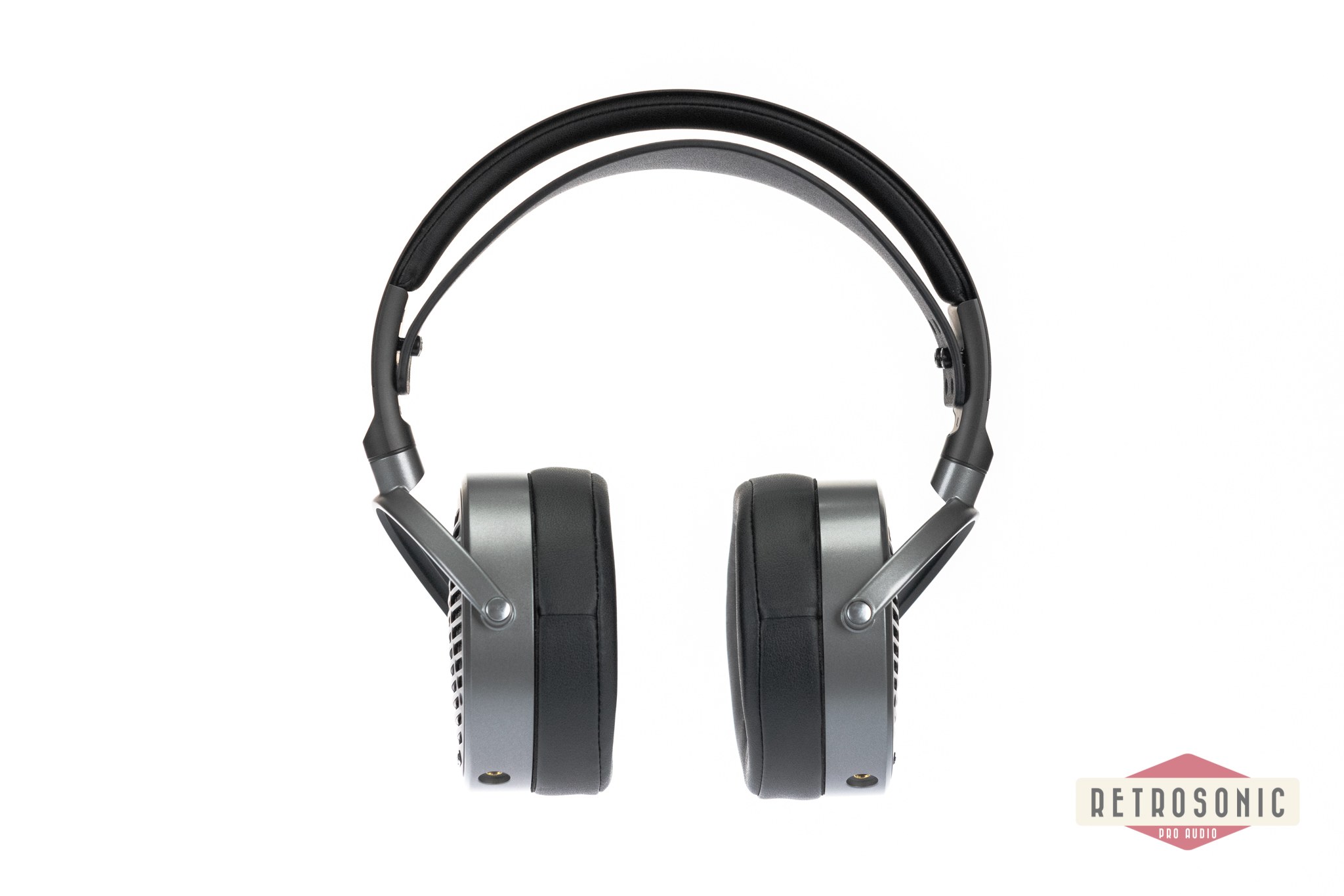 Audeze MM-100 professional headphones Open back, black