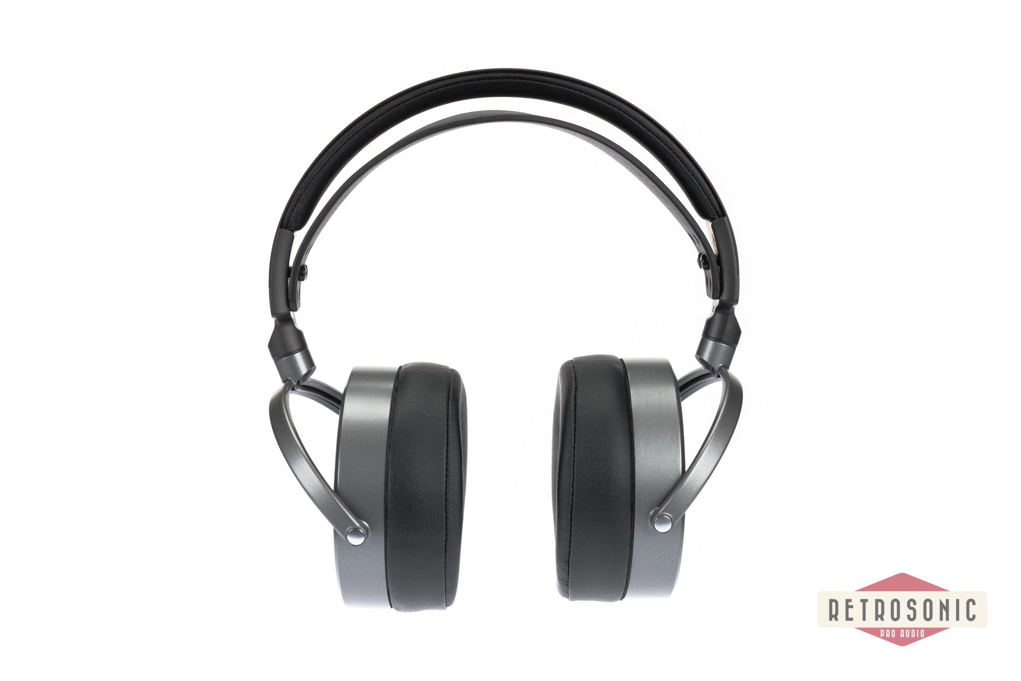 Audeze MM-100 professional headphones Open back, black