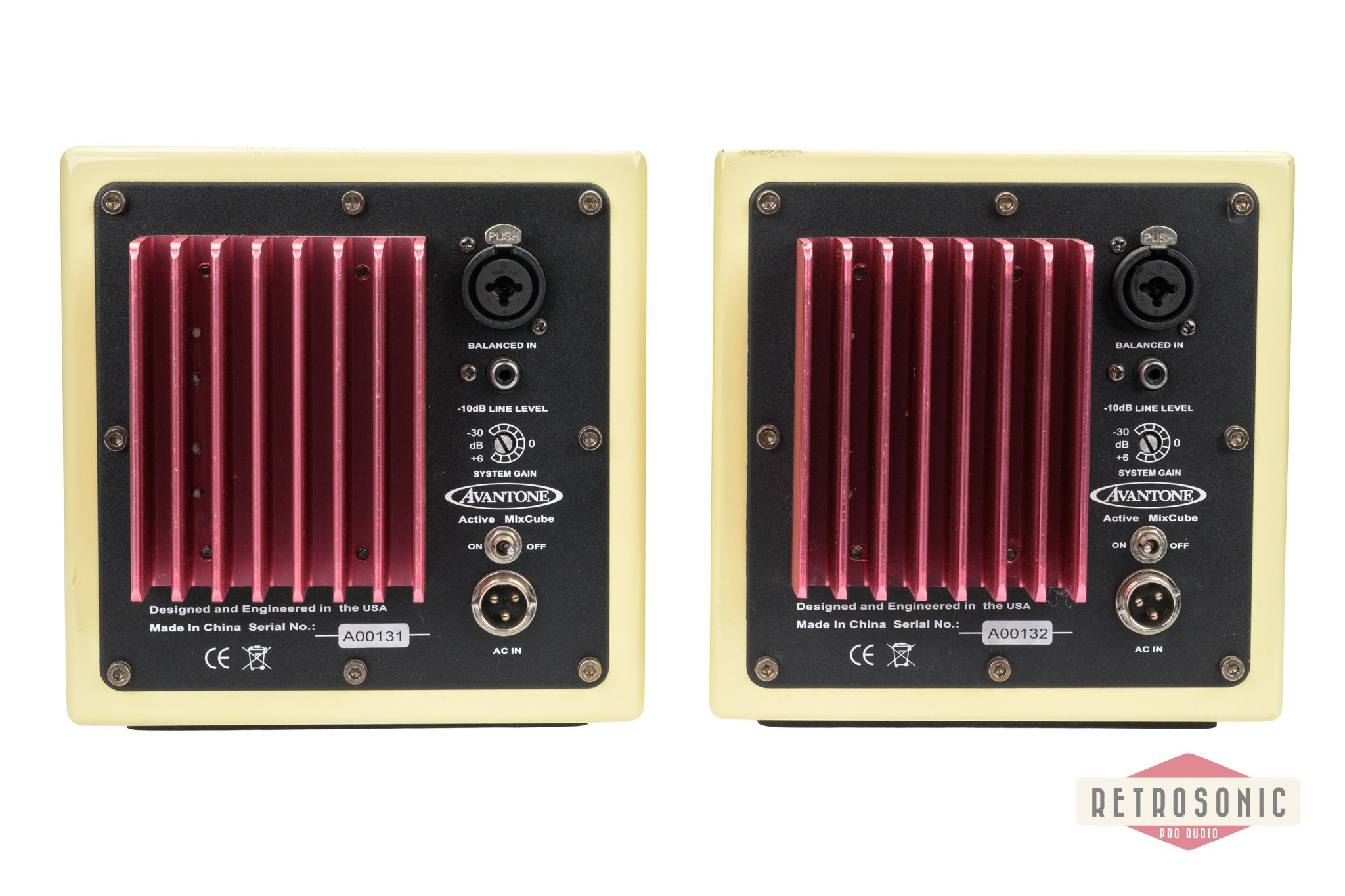 Avantone Active MixCube Cream pair