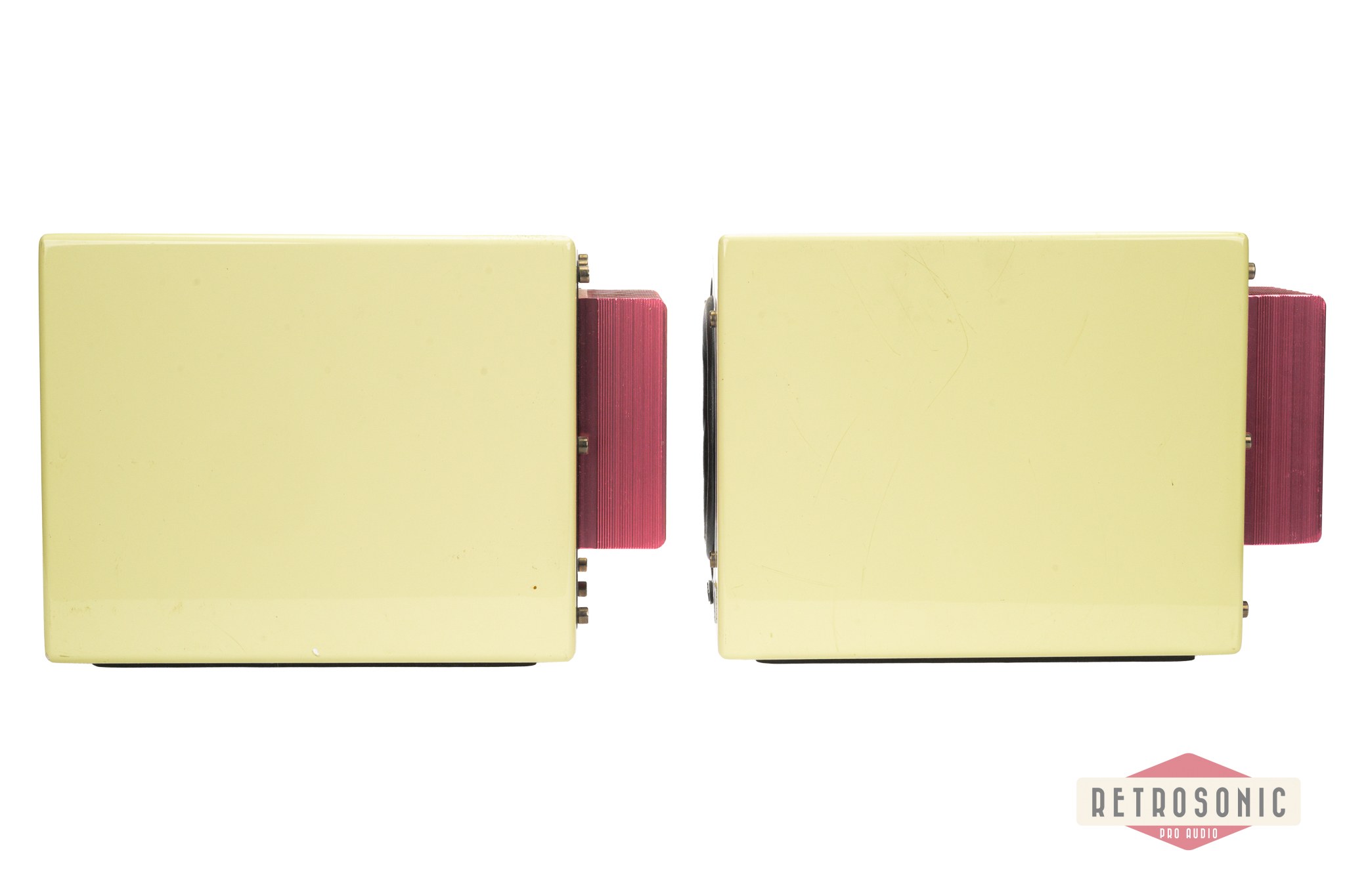 Avantone Active MixCube Cream pair