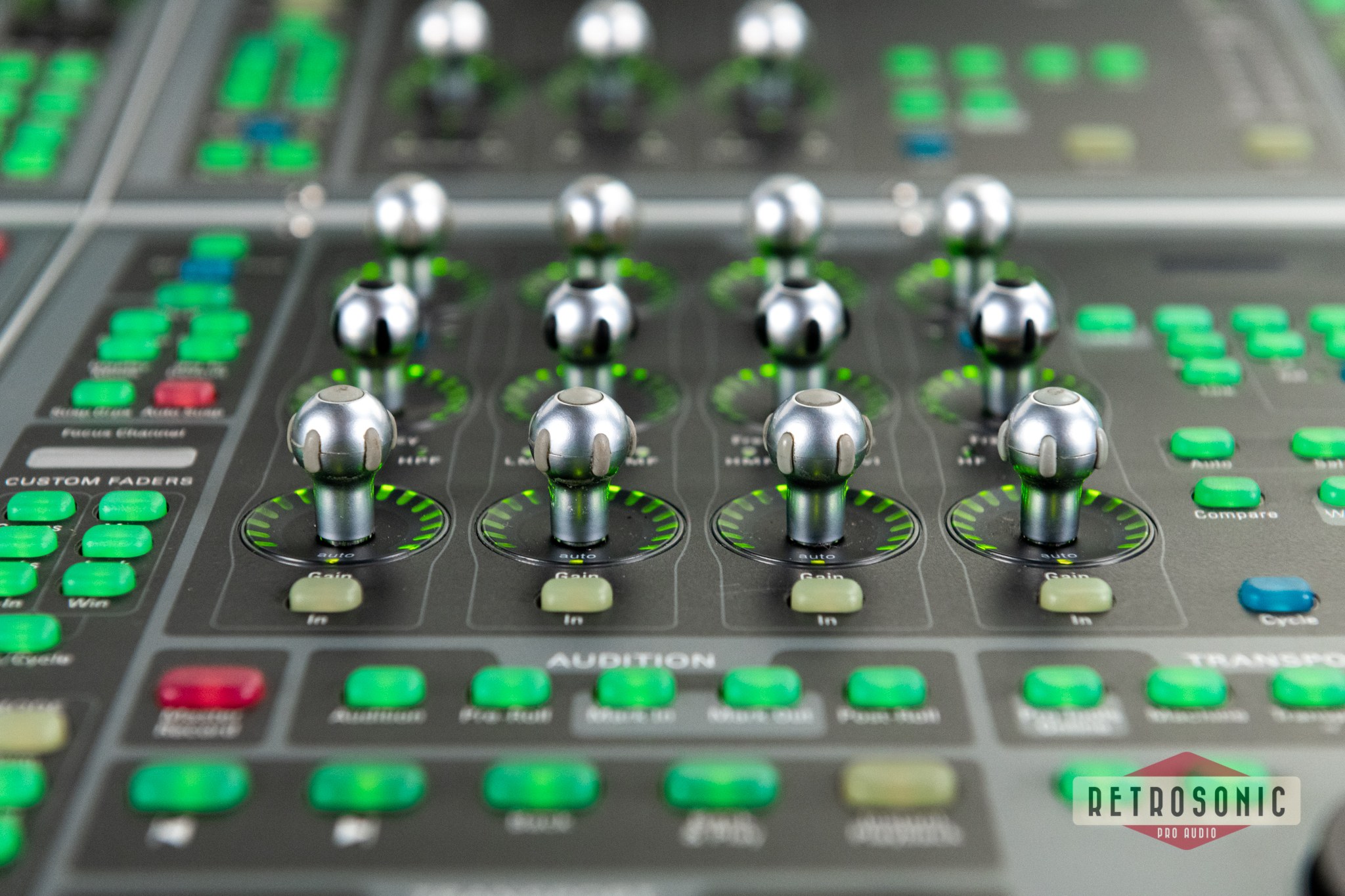 Avid Digidesign Icon ES24 Fader+ Pro Command Stand