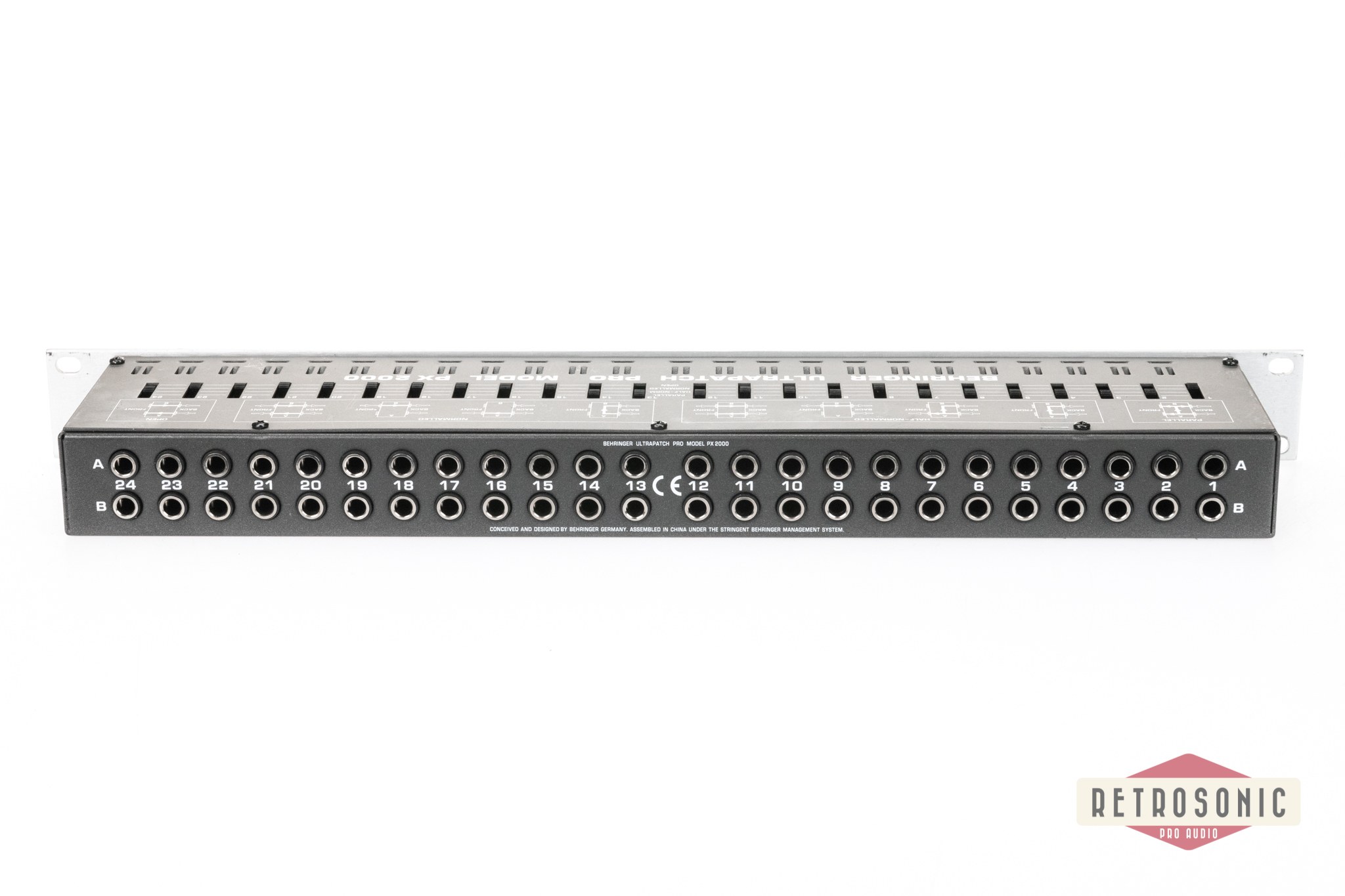 Behringer PX2000 Ultrapatch pro 48-point patchbay #1