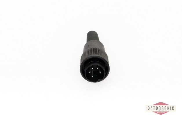 Binder 5-pin male cable connector w. thread