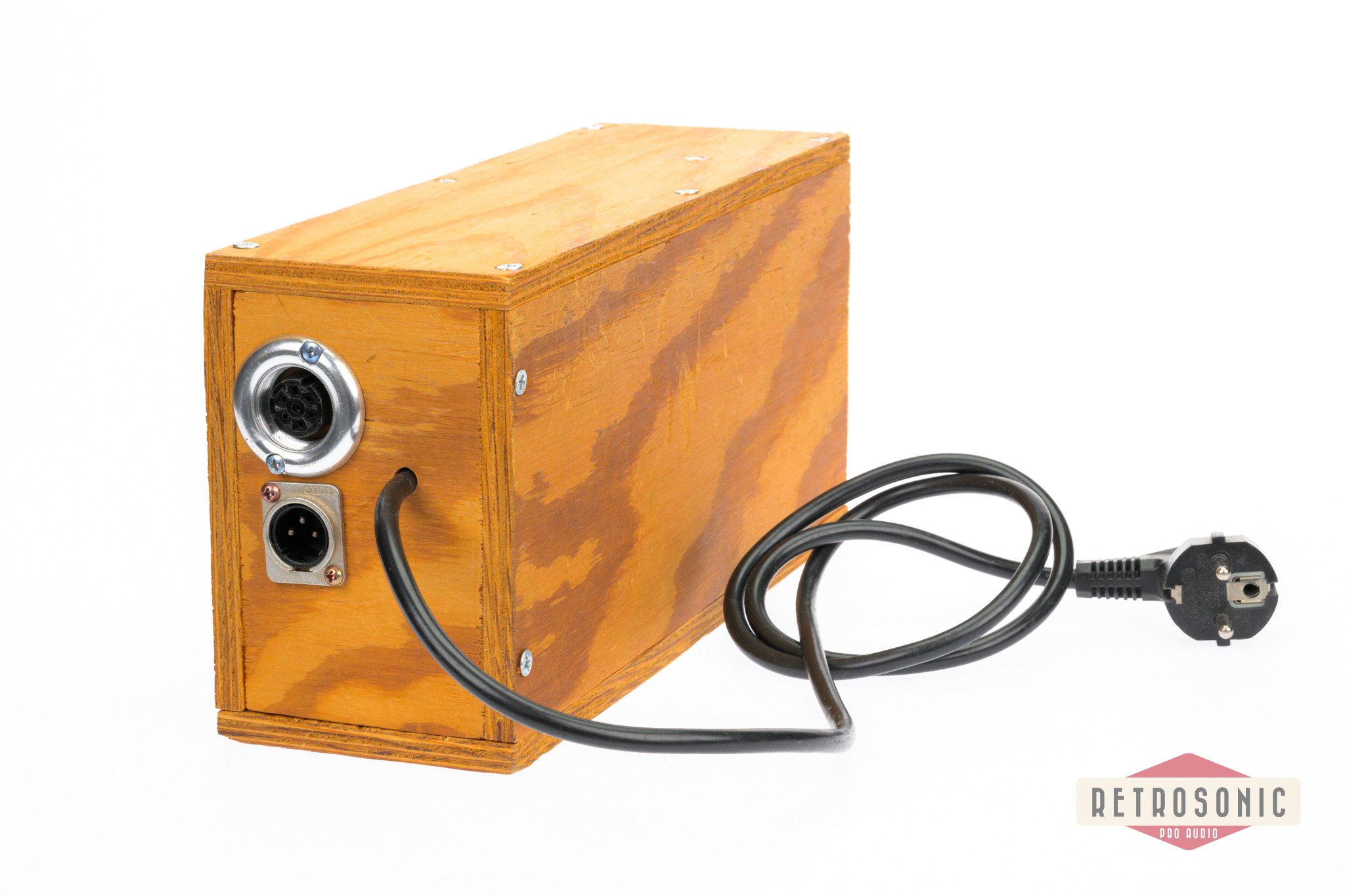 Box for Neumann N52T PSU