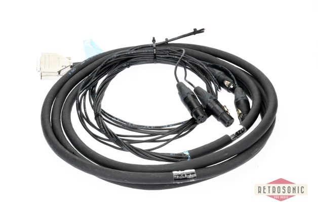 Cordial CMS 8 multipair DB25-4 x Neutrik NC-FXX XLR Female. 3.1m