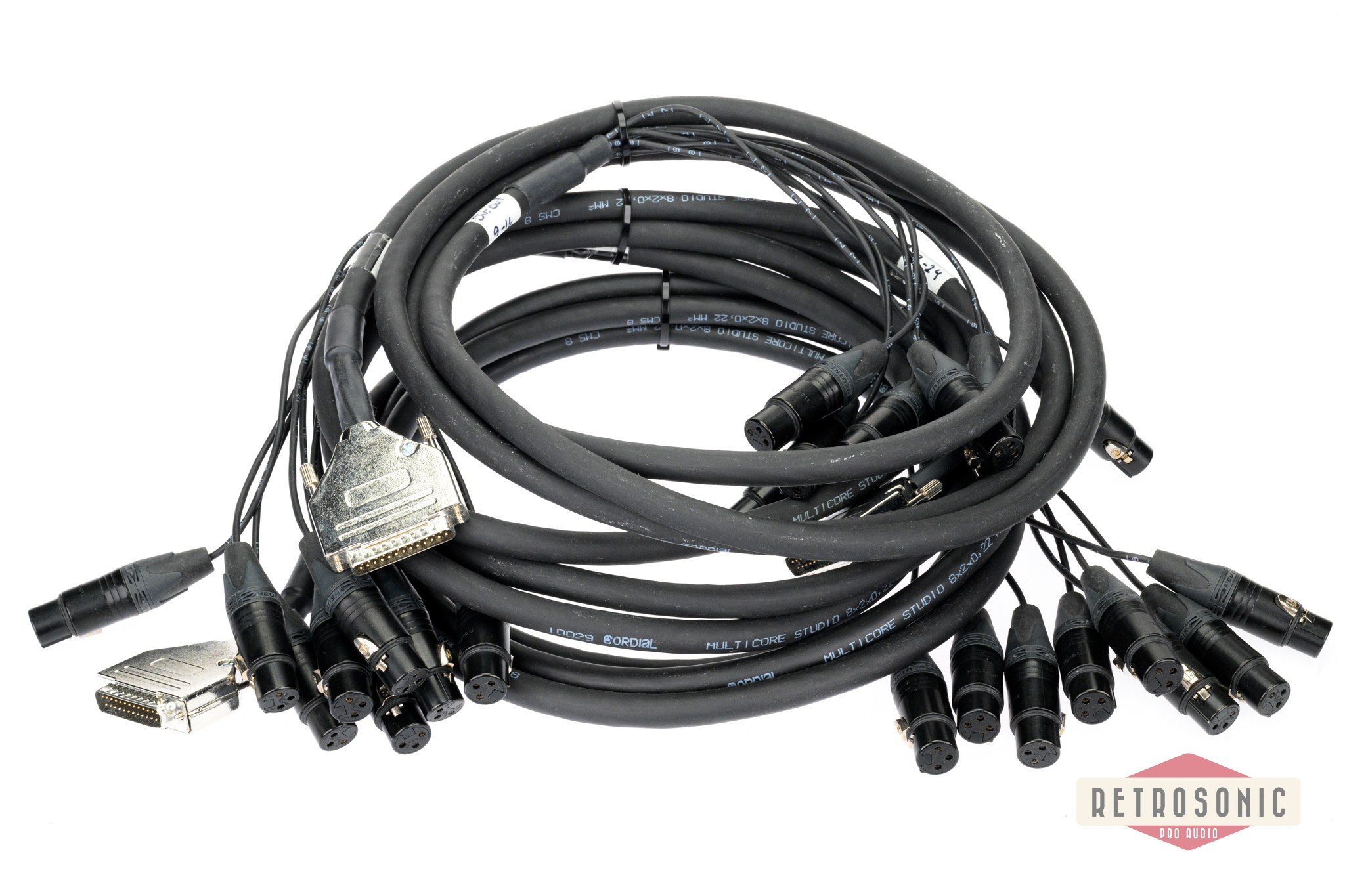 Cordial CMS 8 multipair DB25-8 x Neutrik NC-FXX XLR Female. 2.5m