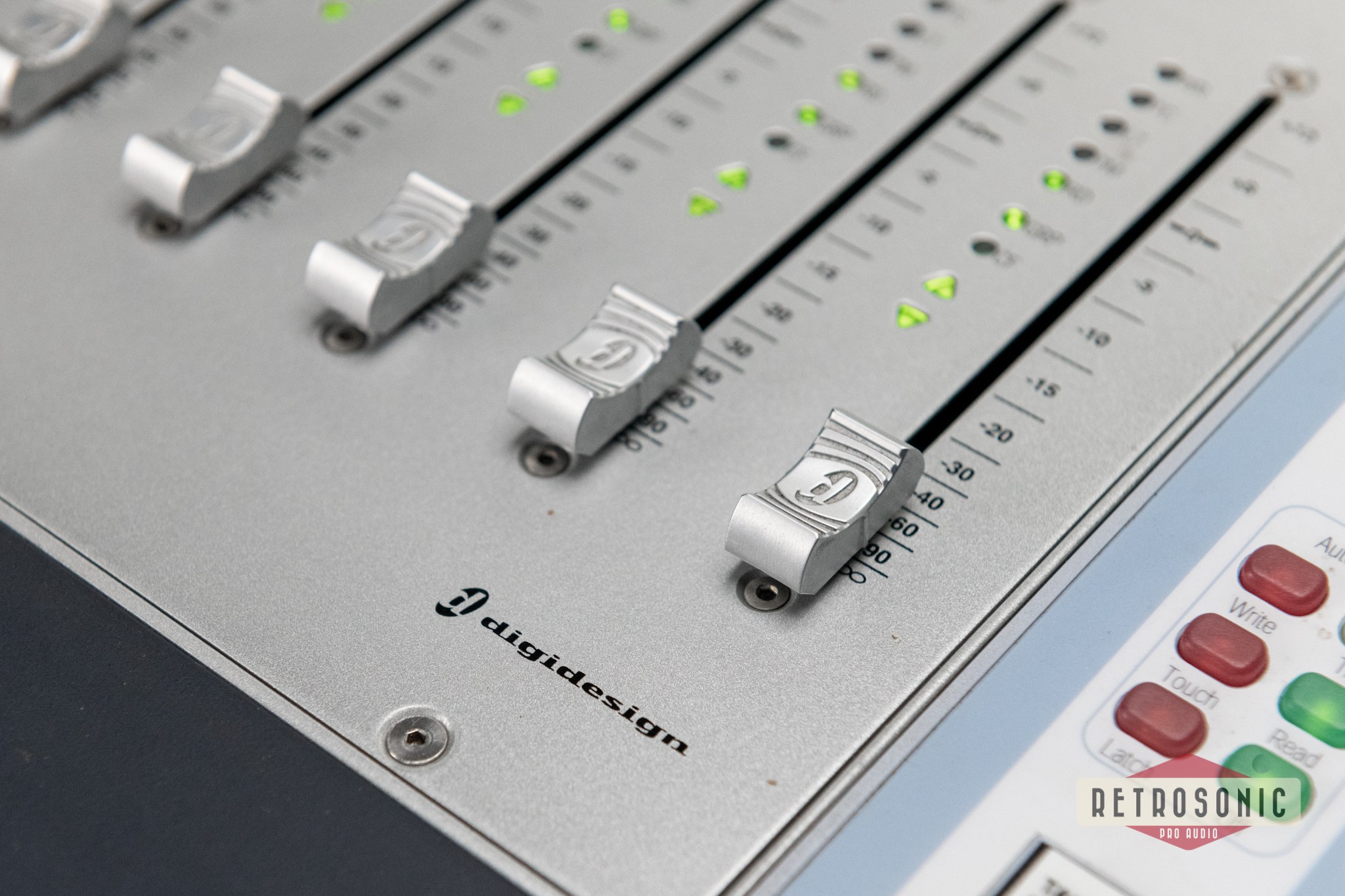 Digidesign Avid Icon 24 Fade ProTools Controller