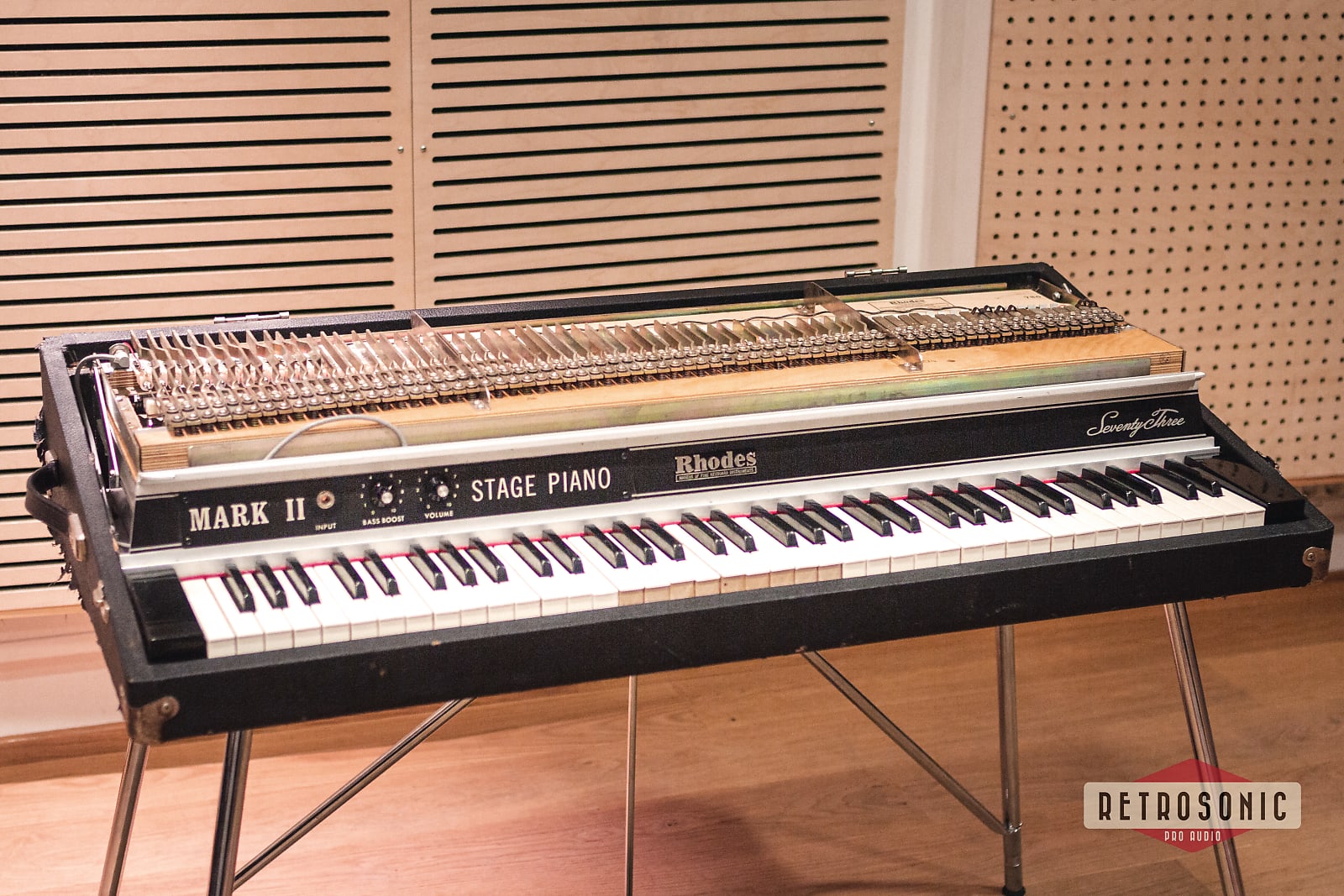 Fender Rhodes Stage 73 MK2 Electric Piano. Serviced & tuned.