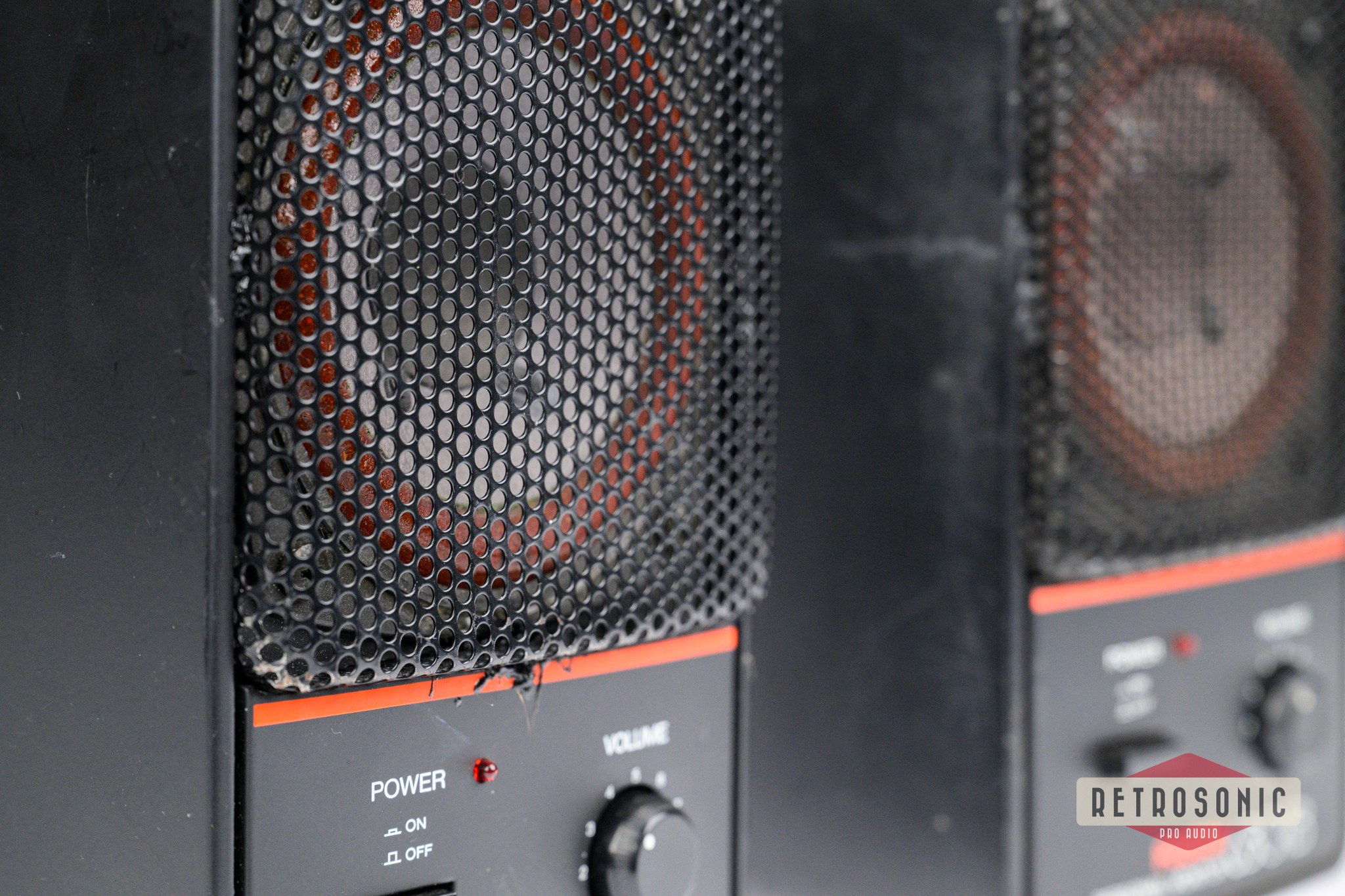 Fostex 6301B3X Active Speaker Pair incl. roadcase