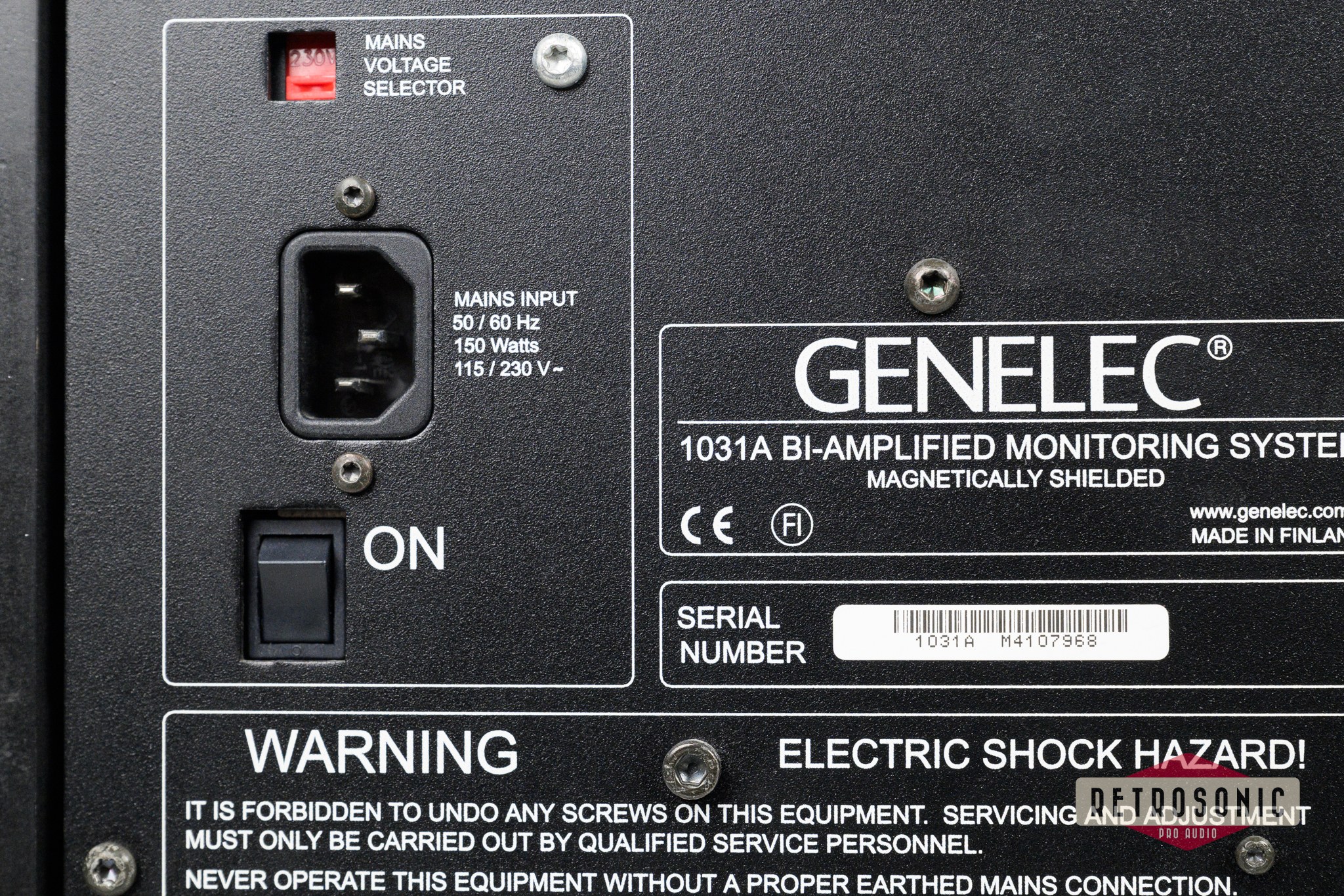 Genelec 1031A Active 2-way Speaker pair