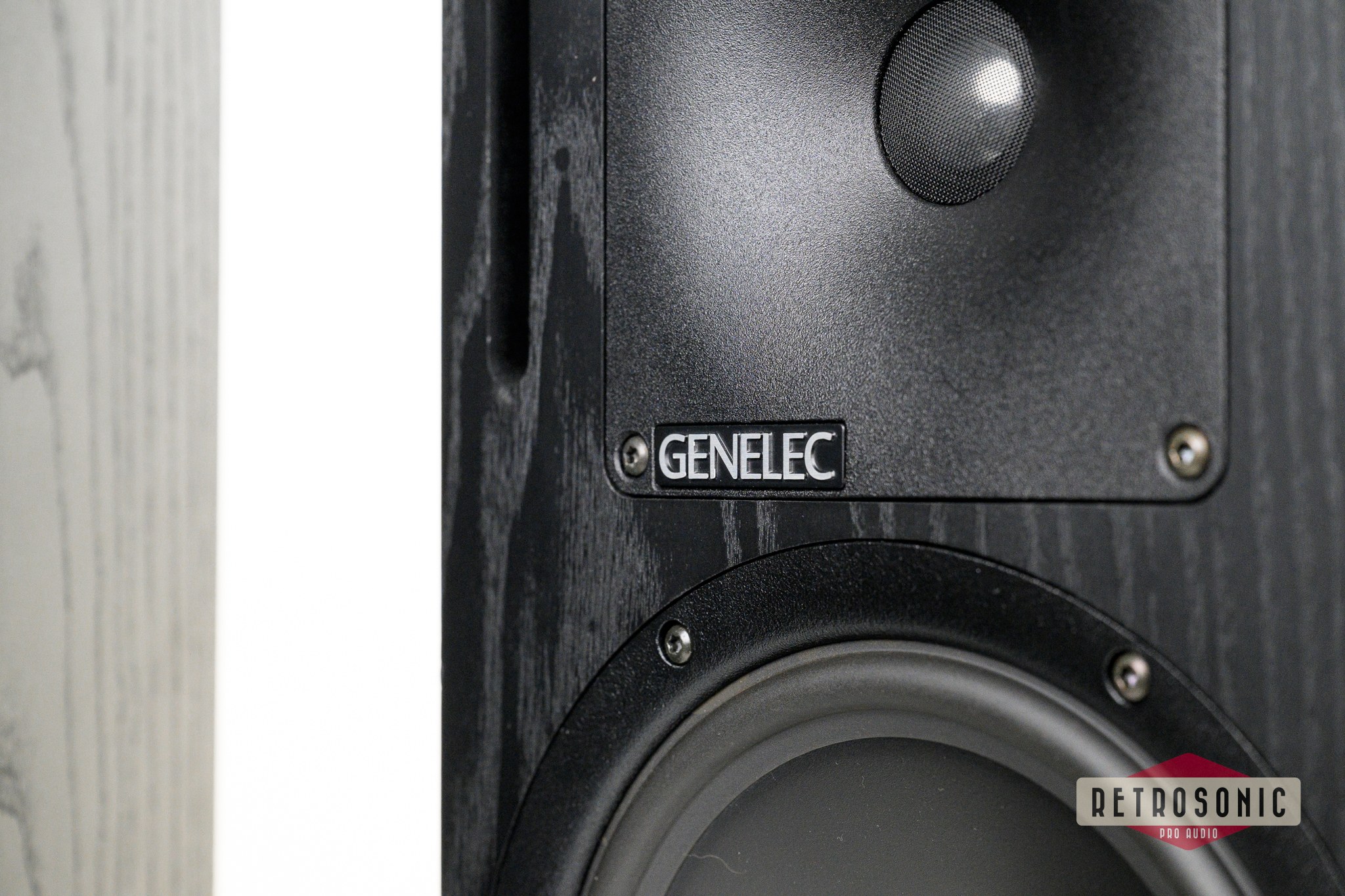 Genelec 1031A Active 2-way Speaker pair