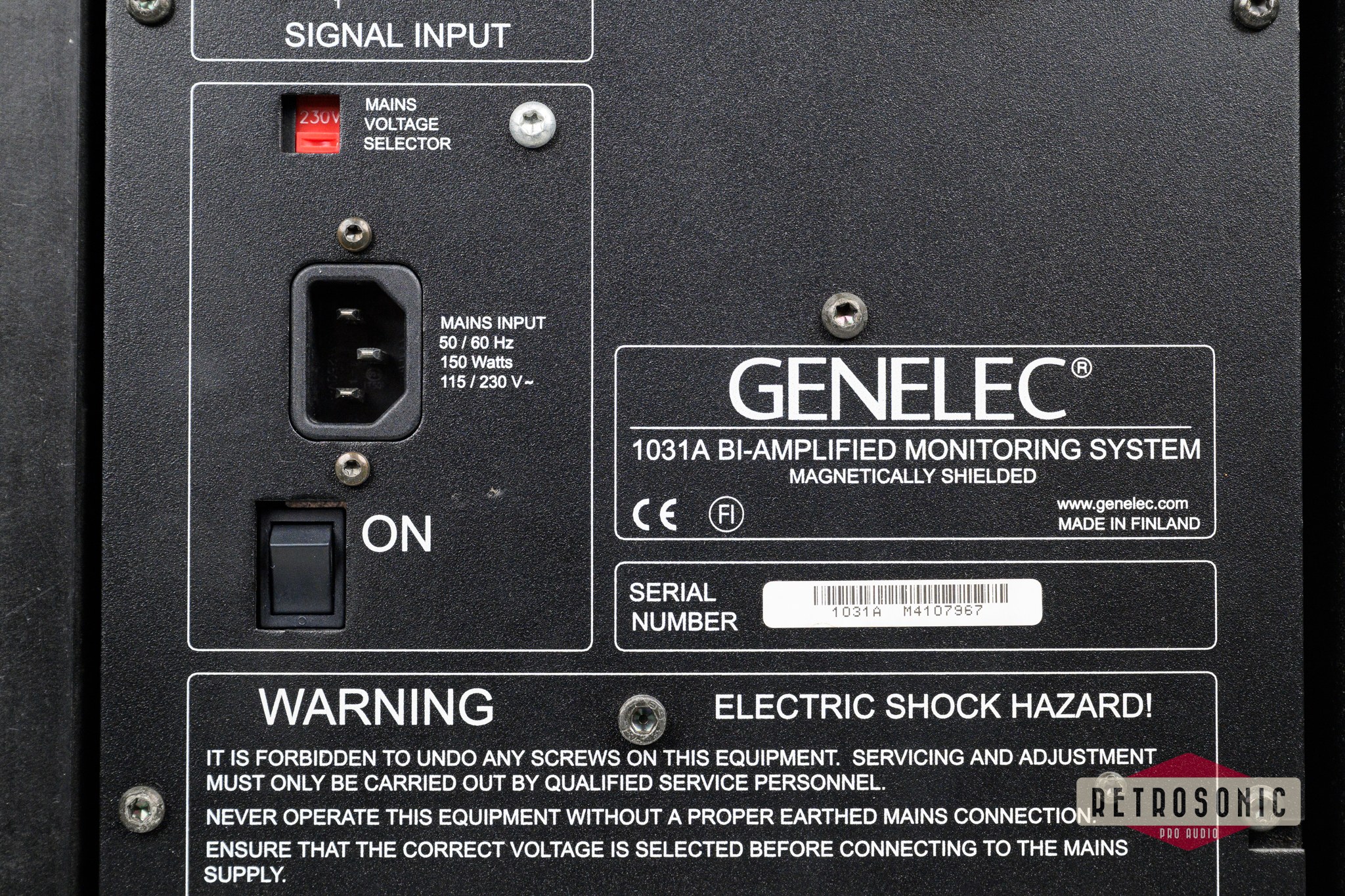 Genelec 1031A Active 2-way Speaker pair