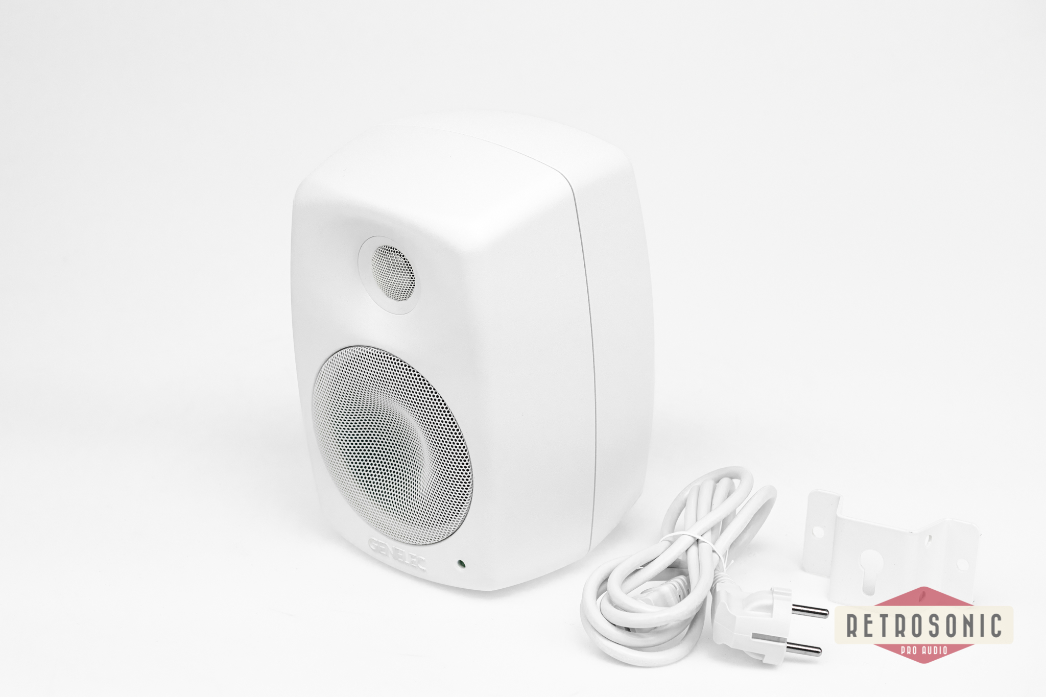 Genelec 4020BWM white paint finish (ex-demo)