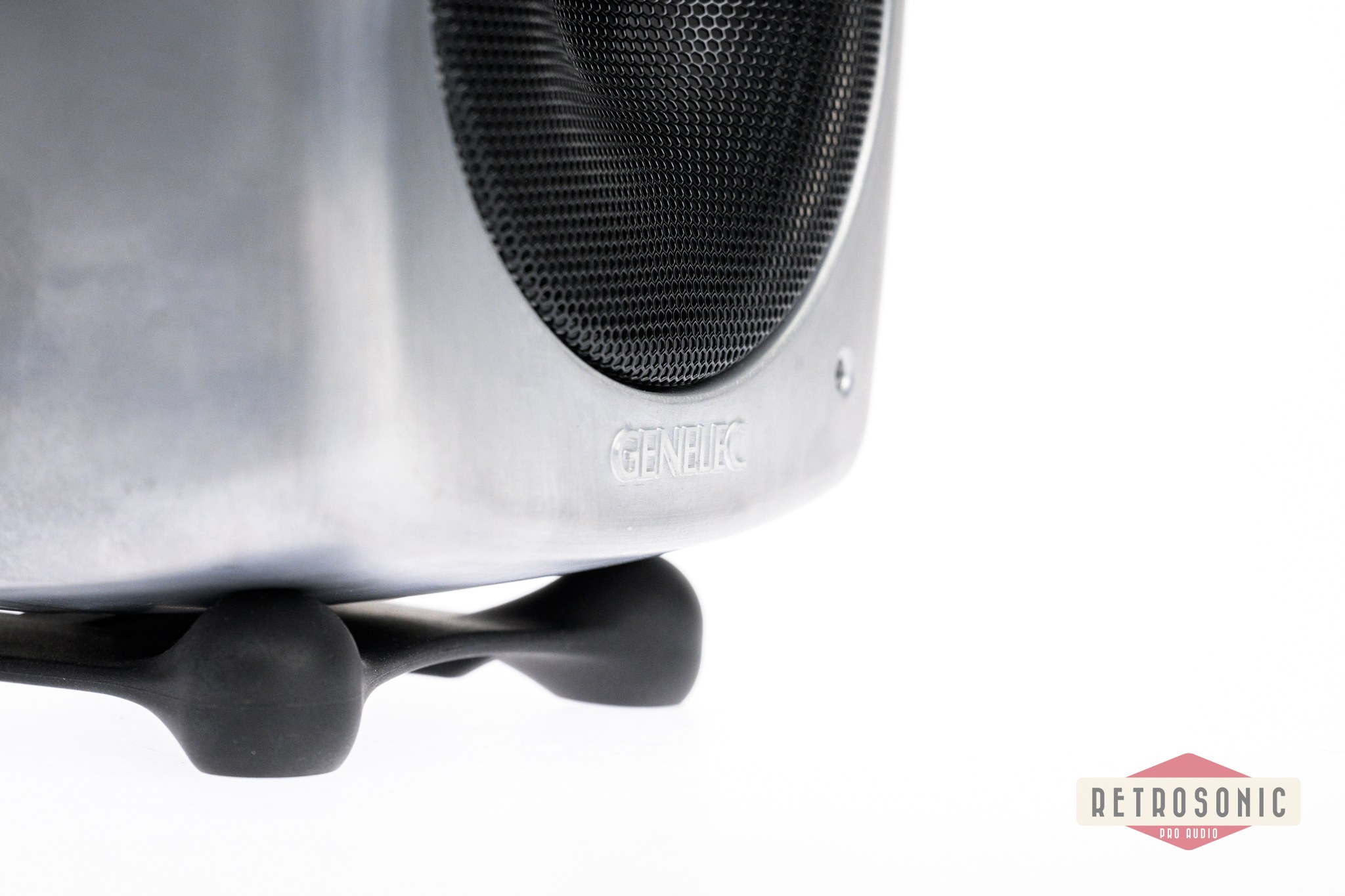 Genelec 8330A SAM Monitor RAW EX DEMO Pair