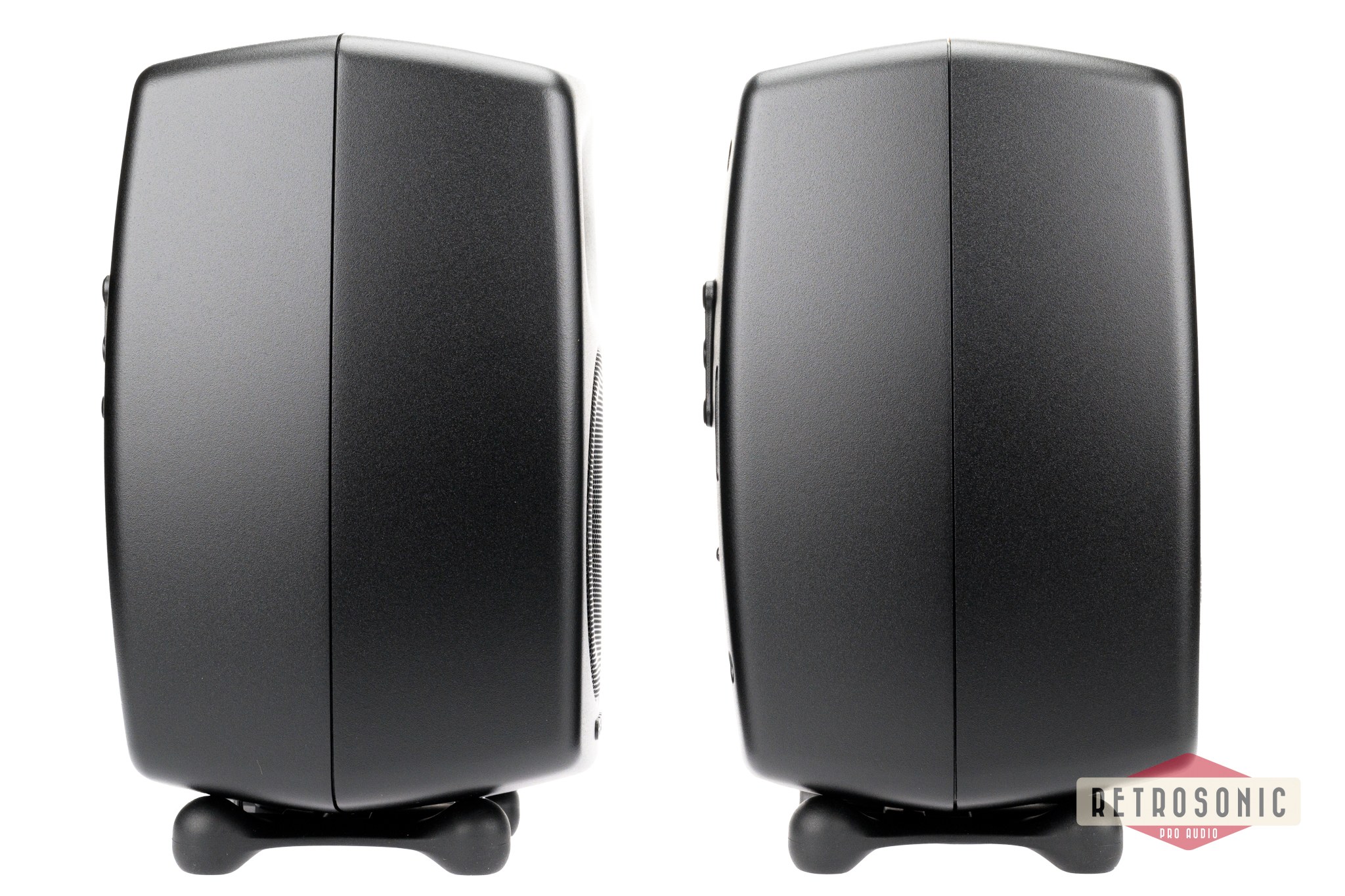 Genelec Stereo 8330AM bundle pack consisting of two 8330AM, GLM User kit and 9310BM volume control