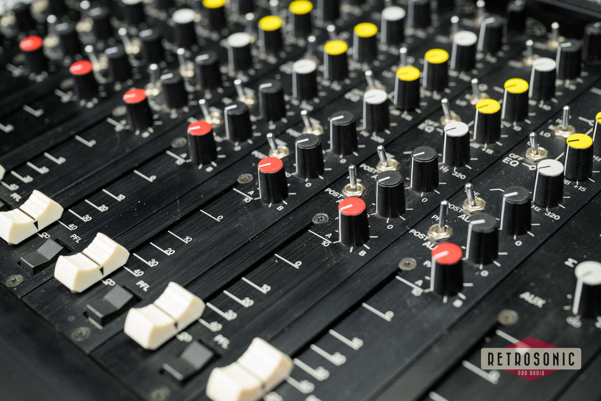 Kajaani UT MIX 8/2 Analog Broadcast Mixing Console