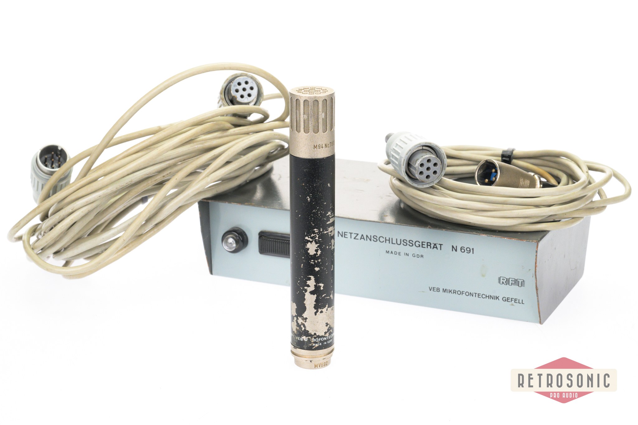 Microtech Gefell MV692/M94 Cardioid 12Volt Condenser Microphone, N691 PSU