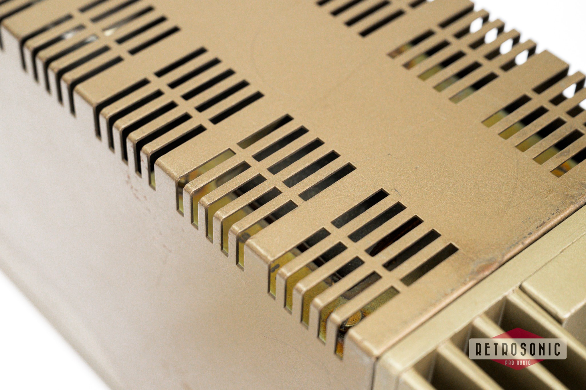 Quad 303 Stereo Amplifier
