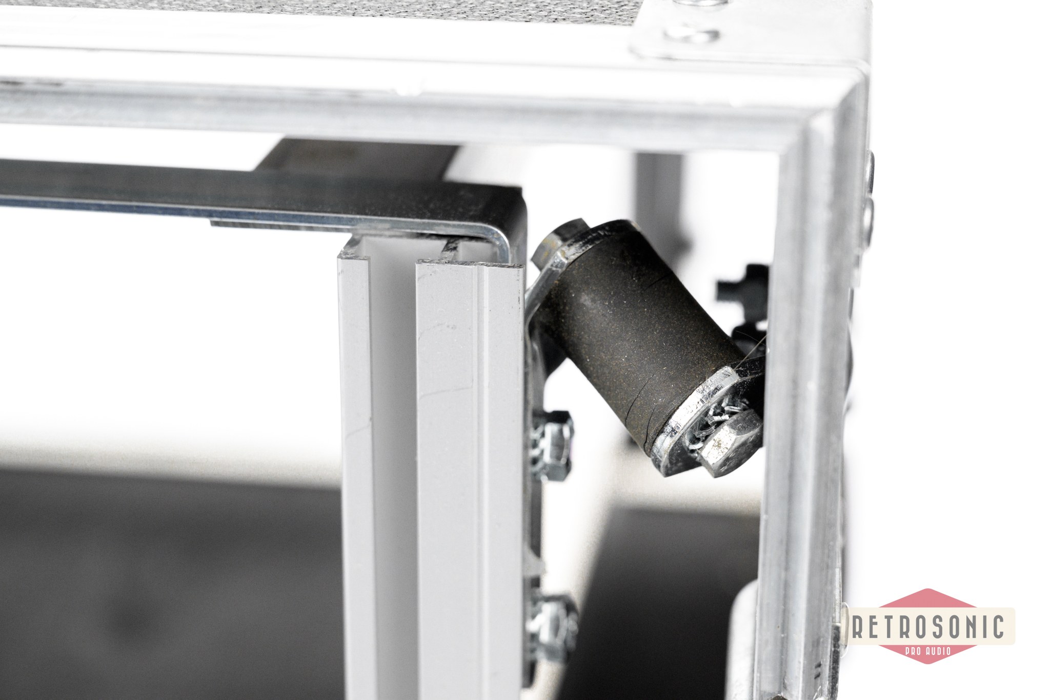 Rack Case 4Unit with internal shock insulation #1