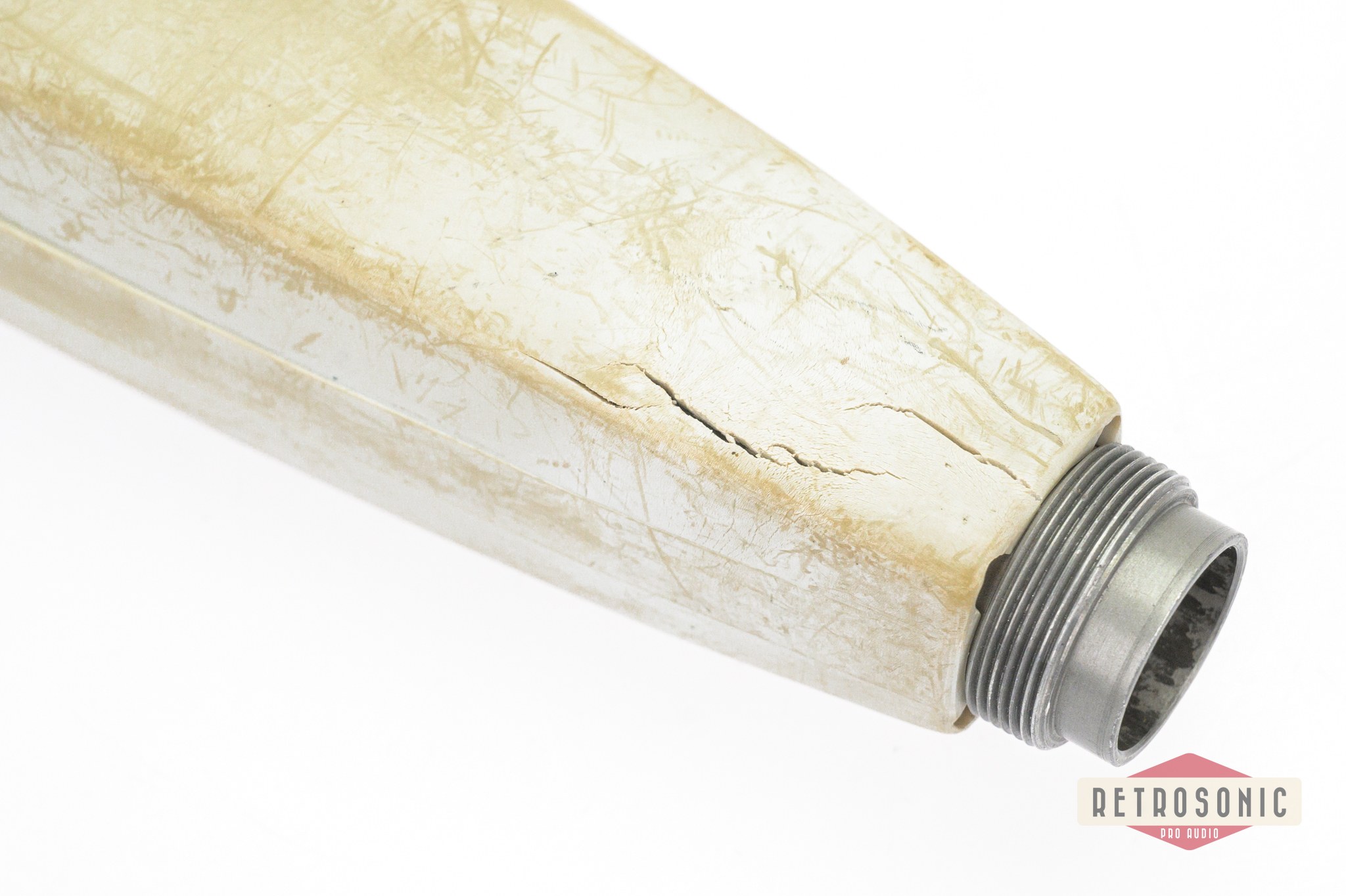 Sennheiser MD-421-2 Vintage Dynamic Microphone #4