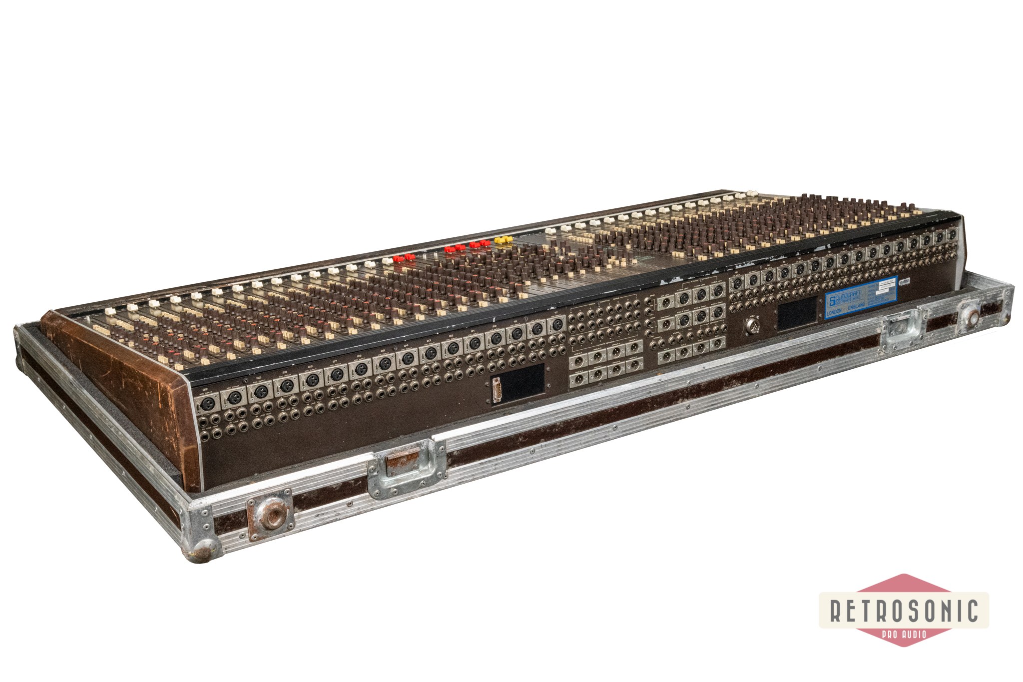 Soundcraft Series 800 32/8/2 Analog Mixing Console. Cased.