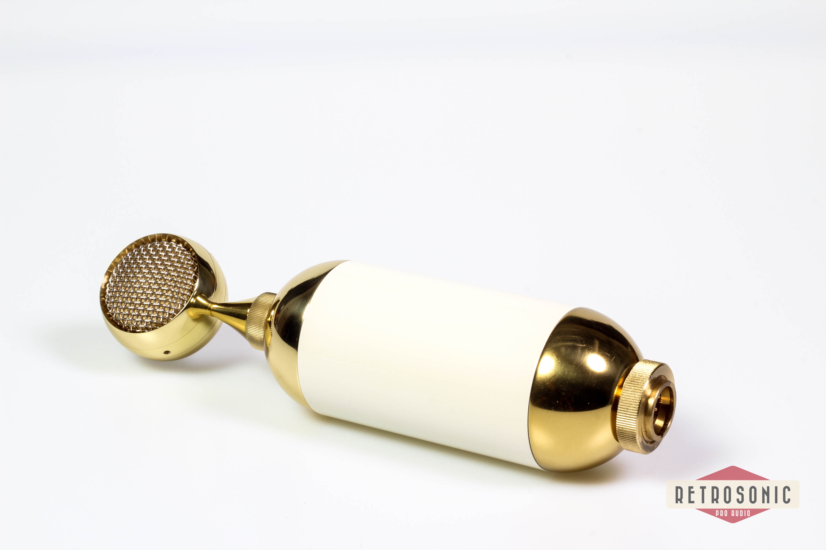 Soyuz SU-017 large diaphragm tube microphone set
