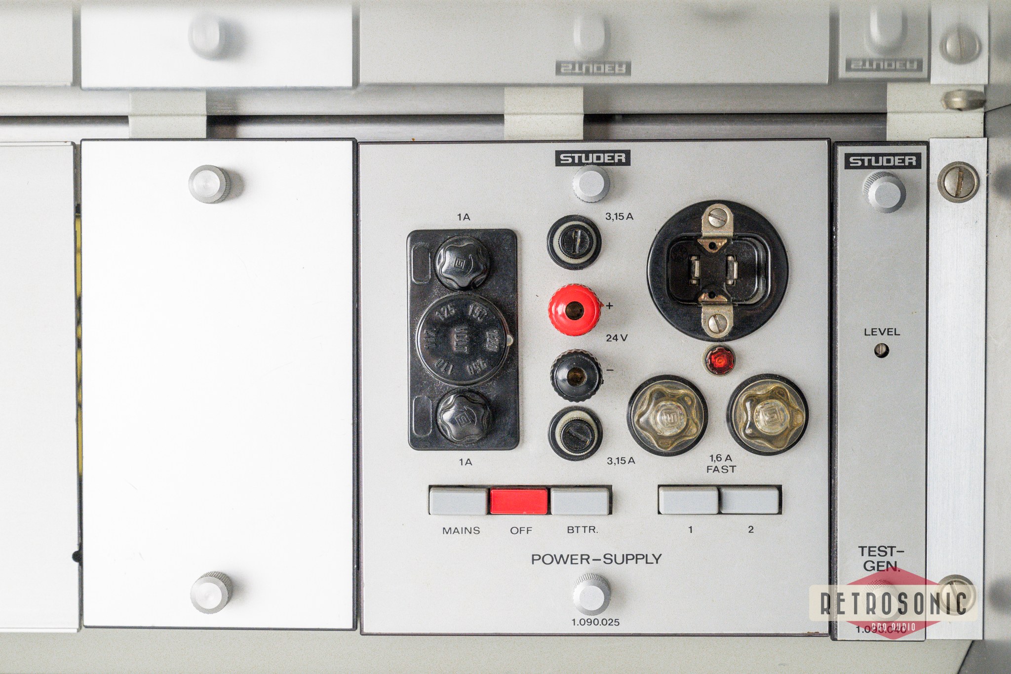 Studer 089 MK1 12/2 Analog Mixing Console