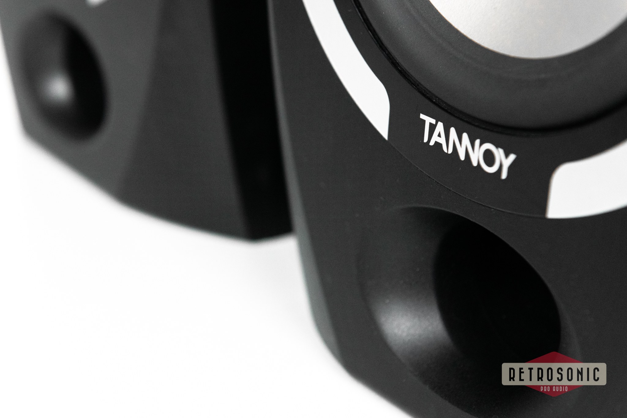 Tannoy Reveal 601p Passive 2-way monitor pair