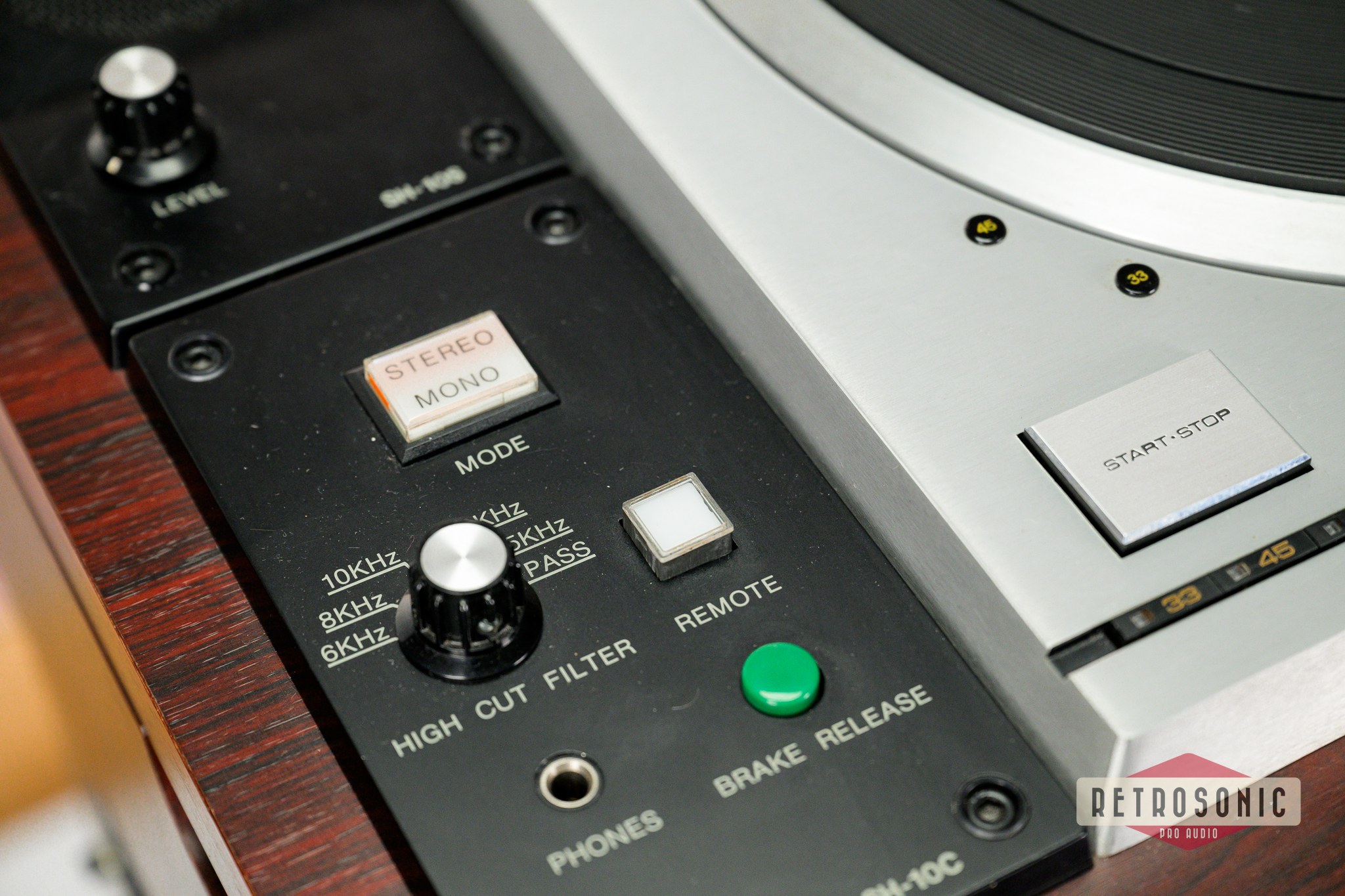 Technics SL-1000MK II P Professional Turntable